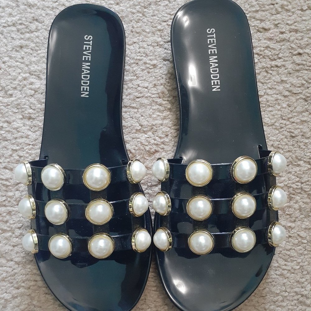 Steve Madden Black Pearl Jelly Sandals